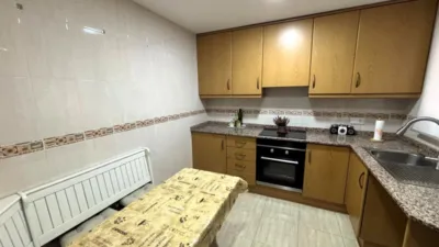 Apartment on Carrer de Miguel Hernández photo 3