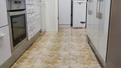 Piso en venta en Carrer de l'El·lipse, La Florida (L'Hospitalet de Llobregat) de 291.000 €