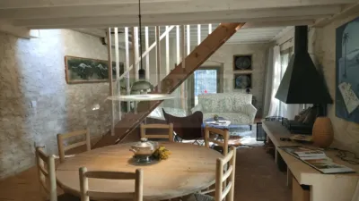 Casa rústica en alquiler en Baix Empordà, Santa Susanna de Peralta (Forallac) de 1.800 €<span>/mes</span>