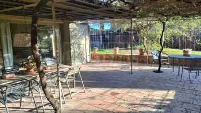 Casa rústica en alquiler en Baix Empordà, Santa Susanna de Peralta (Forallac) de 1.800 €<span>/mes</span>