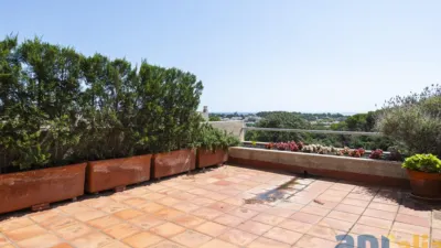 Terraced house on Carrasco I Formiguera Street photo 9