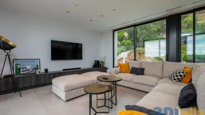Single-family home on Carrer del Llentiscle photo 4