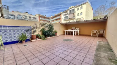 Terraced house in Carrer dels Industrials photo 3