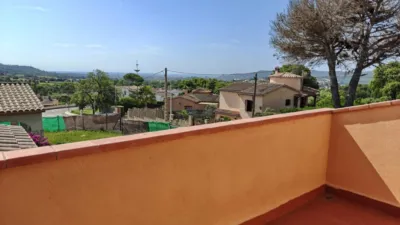Chalet on Avinguda del Mas Santet photo 8