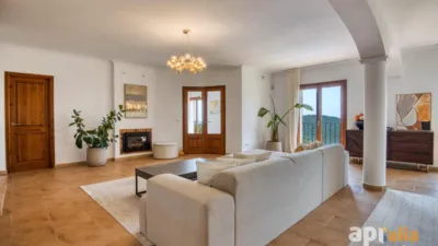 Detached house in Carrer de Siena photo 8