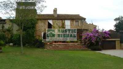 Casa rústica en alquiler en Baix Empordà, Casavells (Corçà) de 12.000 €