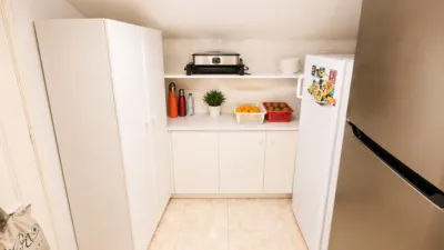 Ático en venta en Carrer d'Àngel Guimerà, cerca de Carrer de Ramon Sambola, Centre (Salt) de 215.000 €