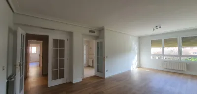 Piso en alquiler en Avenida de Valdemarín - Imagen 9