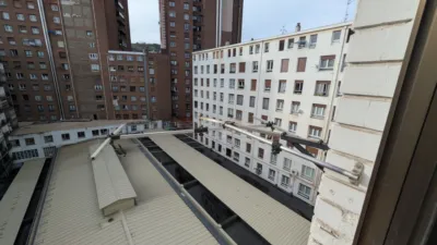 Apartamento en venta en Alameda de Urquijo, cerca de Sabino Arana Etorbidea, Basurtu (Distrito Basurtu-Zorrotza. Bilbao) de 395.000 €