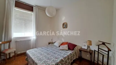 Chalet adosado en venta en Calle de la Principal, Boiro de 350.000 €