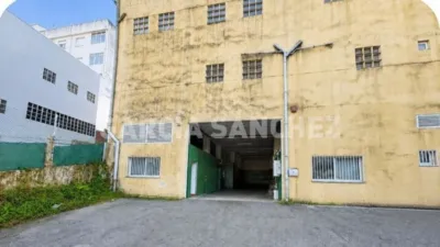 Nave industrial en venta en Calle Cimadevila - Vista 2