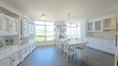 Apartment on Calle del Estatuto de Galicia photo 4