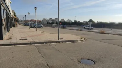 Garaje en venta en Carrer de la Flor Natural, Els Masos (El Vendrell) de 6.500 €