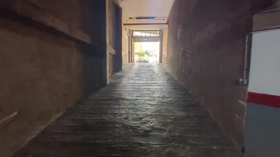 Garaje en venta en Carrer Camí Reial, Ponent-França-El Tancat (El Vendrell) de 3.000 €