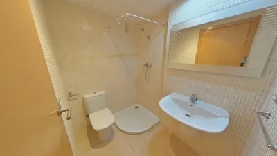 Chalet adosado en venta en Carrer d'Elisenda Montcada, Roda de Berà de 320.000 €