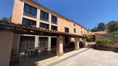 Rustic finca on Masia Biosca Street photo 3