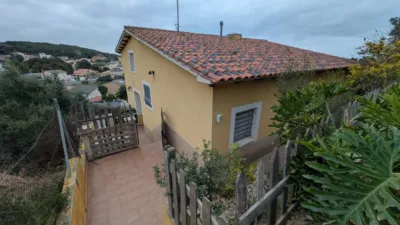 House on Carrer de La Llum photo 2
