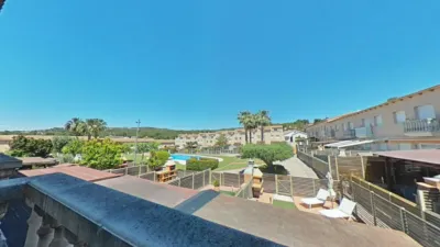 Casa pareada en venta en Carrer de les Mimoses, La Pobla de Montornès de 215.000 €