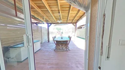 Casa pareada en venta en Carrer de les Mimoses, La Pobla de Montornès de 215.000 €