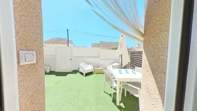 Casa pareada en venta en Carrer de les Mimoses, La Pobla de Montornès de 215.000 €