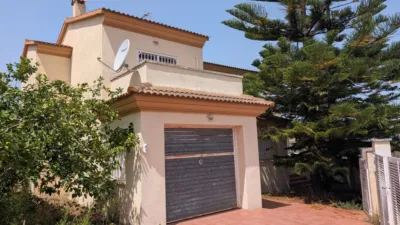 Single-family home on Carrer de la Noguera Ribagorçana photo 9