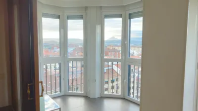 Piso en venta en Plaza de los Fueros de Navarra, Ensanches - Zabalguneak (Pamplona - Iruña) de 485.000 €
