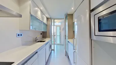 Piso en venta en Plaza de los Fueros de Navarra, Ensanches - Zabalguneak (Pamplona - Iruña) de 485.000 €