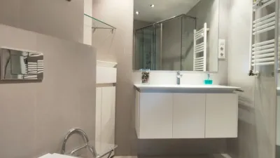 Piso en venta en Plaza de los Fueros de Navarra, Ensanches - Zabalguneak (Pamplona - Iruña) de 485.000 €
