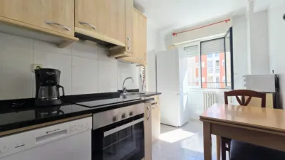 Apartment on Calle de la Virgen de Codés photo 4