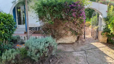 Detached villa at Pasaje los Morenos, No. 2 photo 26