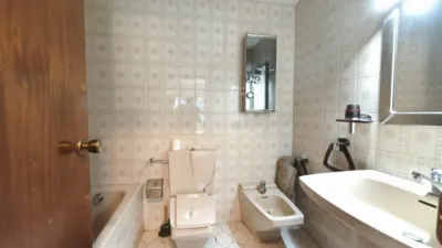 Piso en venta en Calle Doctor Teixeiro, Ensanche (Santiago de Compostela) de 400.000 €