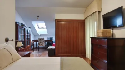 Dúplex en venta en Rúa de Emilio e de Manuel, Castiñeiriño (Santiago de Compostela) de 385.000 €
