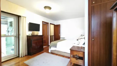 Dúplex en venta en Rúa de Emilio e de Manuel, Castiñeiriño (Santiago de Compostela) de 385.000 €
