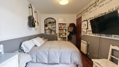 Dúplex en venta en Rúa de Emilio e de Manuel, Castiñeiriño (Santiago de Compostela) de 385.000 €