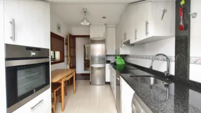 Piso – O Milladoiro, Millalar - Más