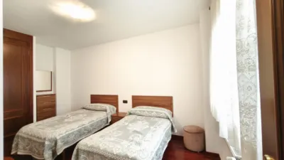 Top floor apartment on Calle de Joaquín Lorenzo photo 25