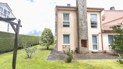 Chalet pareado en venta en Urbanización de Monte Devesa - Vista 4