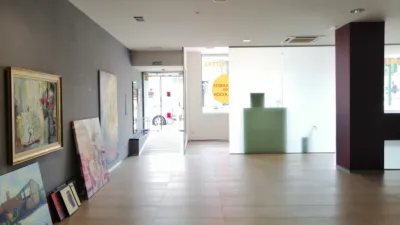 Local comercial en venta en Avenida de Romero Donallo - Vista 4