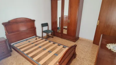 Piso en venta en Calle de las Poesías, 2, Hospital-Rondilla-Santa Clara (Valladolid Capital) de 220.000 €