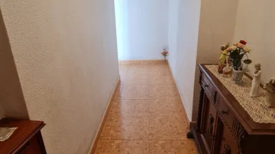 Piso en venta en Calle de las Poesías, 2, Hospital-Rondilla-Santa Clara (Valladolid Capital) de 220.000 €