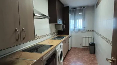 Piso en alquiler en Calle de San José, Zona de la Estación-Cruz Roja (Illescas) de 700 €<span>/mes</span>