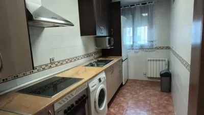 Piso en alquiler en Calle de San José, Zona de la Estación-Cruz Roja (Illescas) de 700 €<span>/mes</span>