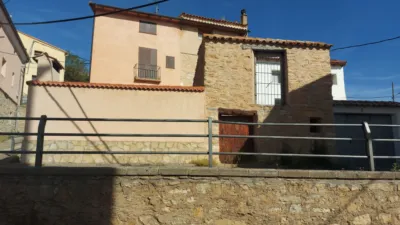 Casa en venta en Calle Medio, 3, Saldon (Saldón) de 128.000 €