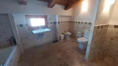 Casa en venta en Calle Medio, 3, Saldon (Saldón) de 128.000 €