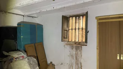 Casa adosada en venta en Calle Compañía, 14, Mora de Rubielos de 89.000 €