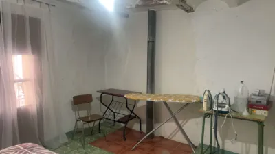 Casa adosada en venta en Calle Compañía, 14, Mora de Rubielos de 89.000 €