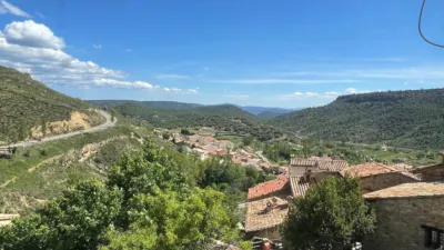 Casa en venta en Calle Alta, 37, Nogueruelas de 85.000 €