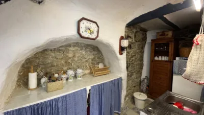 Casa en venta en Calle Alta, 37, Nogueruelas de 85.000 €