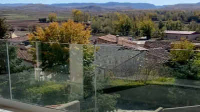 Dúplex en venta en Calle Iglesia, 3, Aguilar del Alfambra de 290.000 €