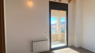 Dúplex en venta en Calle Iglesia, 3, Aguilar del Alfambra de 290.000 €